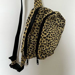 BAGGU fanny pack in honey leopard (with tags)